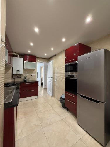 Spacious 3-bedroom, Parking, Secure Residence, Cannes