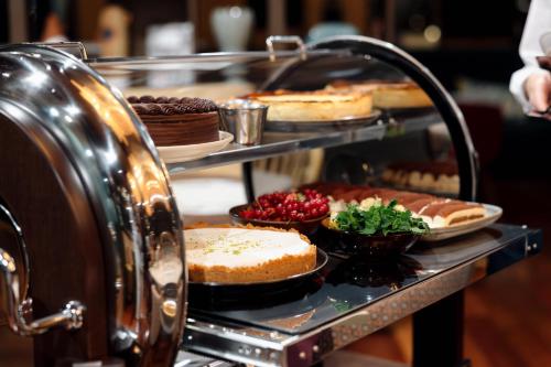 Crowne Plaza Madrid - Centre Retiro by IHG photo 96