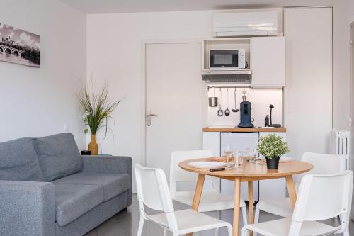 Premier Acte - Chambre Spacieuse Sur Les Allées