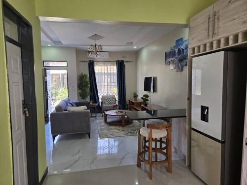 Cuina o zona de cuina de T&M Estates Lusaka
