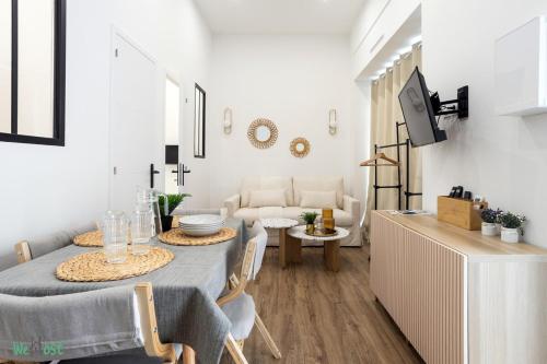 WeHost D2 - Smart & chic loft, 3 mins to beaches