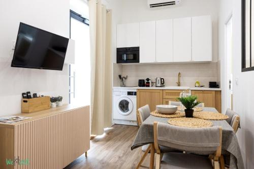 WeHost D2 - Smart & chic loft, 3 mins to beaches