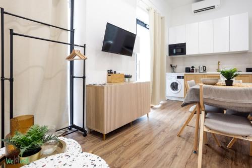 WeHost D2 - Smart & chic loft, 3 mins to beaches