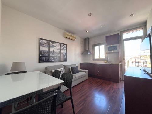 Terrace apartment with direct view to Sagrada Familia