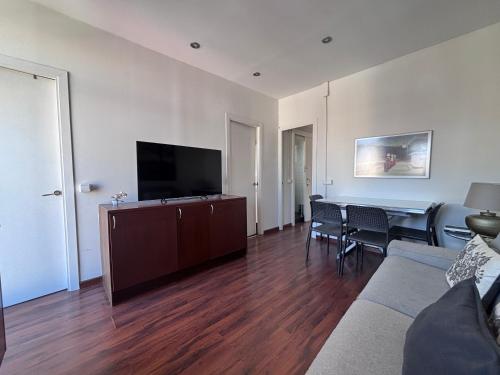 Terrace apartment with direct view to Sagrada Familia