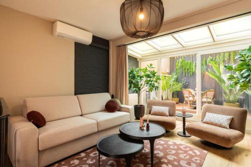 Loft rare avec patio chic - Tour Eiffel