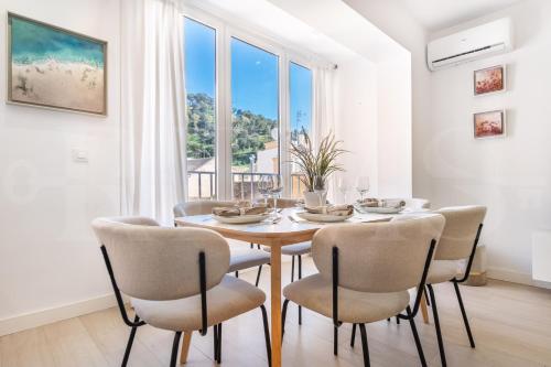 Spacious and modern gem in the center REMS