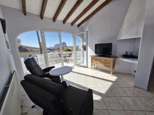 Casa Vista peñón by Theka Services