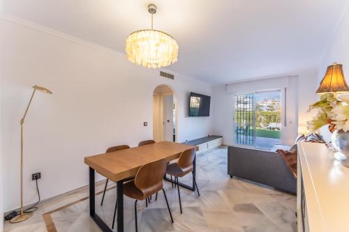 Apartamento Lorcrimar Banús 2