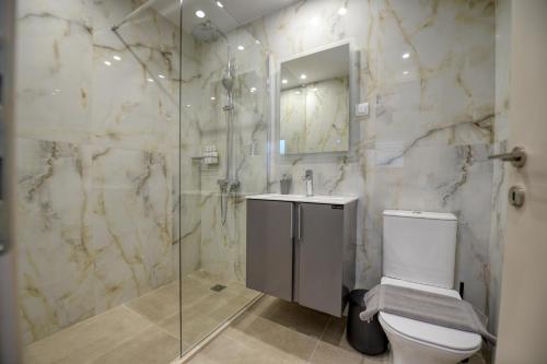 Almyra Suite
