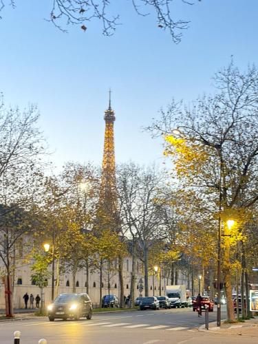 Apartment 2 or 4 people Eiffel Tower and Invalides