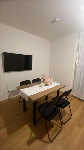 Aurora Apartment