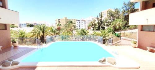 Los Cristianos Nice 2bdr apartment near the beach WIFI