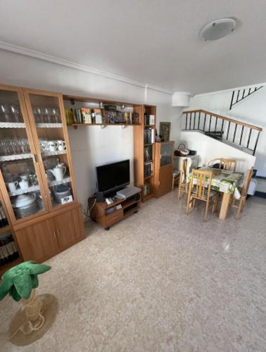 Perfect Seaside Escape with Privacy !