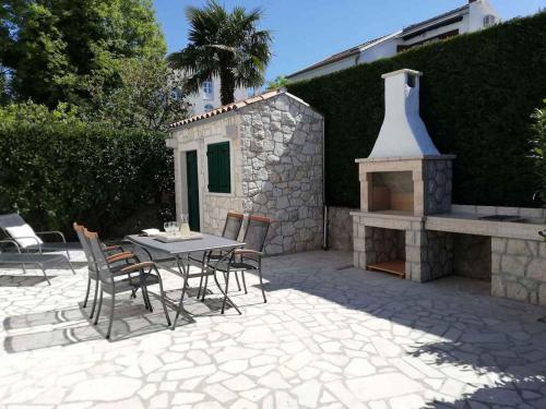 Apartments in Malinska - Insel Krk 53299