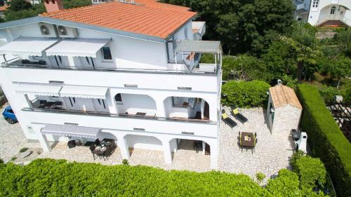 Apartments in Malinska - Insel Krk 53299