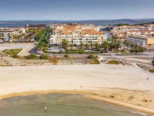 Charmant T2 avec Clim et Parking privé - Proche plage pour 4 pers - FR-1-472-215