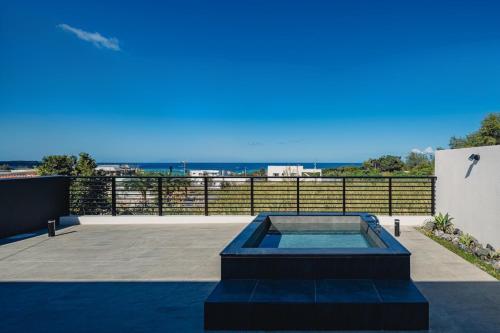 Luxury Villa Maeda Unit2