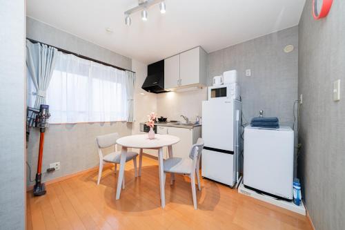 Apt near Waseda 4min to Station JR to Shinjuku