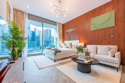 Designer Studio with Peninsula Lifestyle