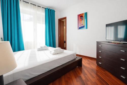 Elegantis Scalia Comfortable Apartment with 2 Private Balcony - Vaticano, Metro and Historic Centre Nearby
