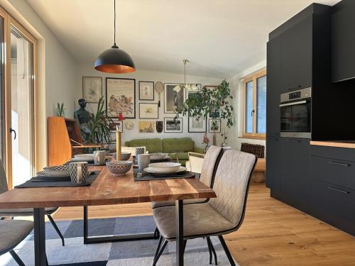 Penthouse - Wiedehopf