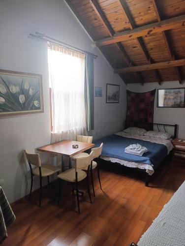Quadruple Room with Private Bathroom
