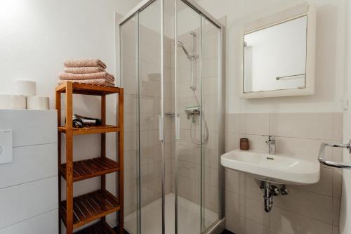 Appartement DORIS mit Hallenbad und Sauna by MoniCare