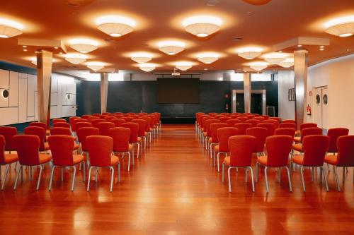 Crowne Plaza Madrid - Centre Retiro by IHG photo 89