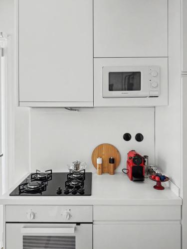 Estia Premium Apartments - Honey Paleon Patron Germanou