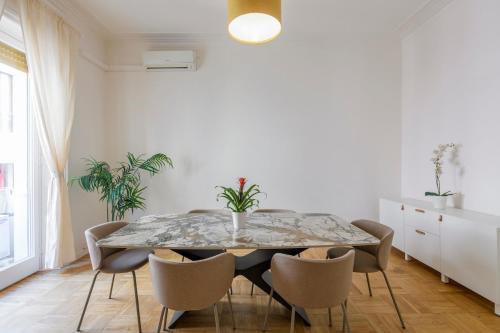 Vigoni 3 - Elegant Apartment for 6 People