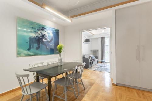 Luxury Boutique Apt in Kolonaki Near Syntagma!