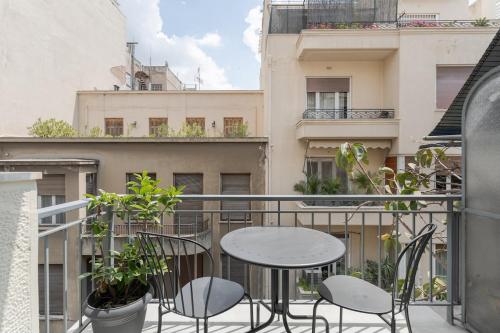 Luxury Boutique Apt in Kolonaki Near Syntagma!