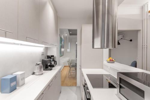 Luxury Boutique Apt in Kolonaki Near Syntagma!