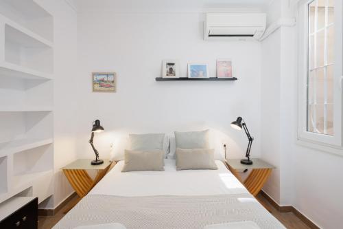 C92 - Rustic Two Bedrooms Apartment with Terrace