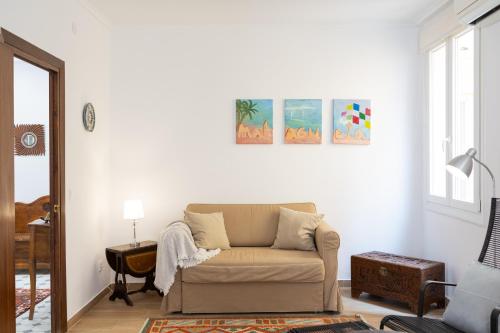 C92 - Rustic Two Bedrooms Apartment with Terrace