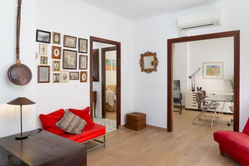 C92 - Rustic Two Bedrooms Apartment with Terrace