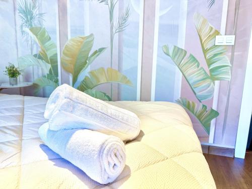 Parking, City & Pool- Costa Paradise Suites- MALAGA