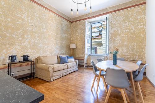 iFlat Charming Historic Palace Fons Trevi B15