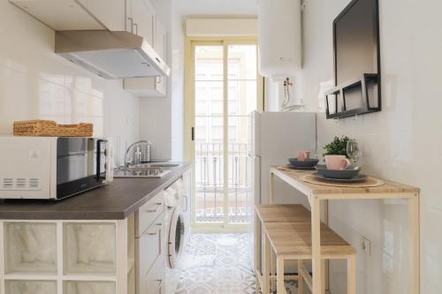 C93 - Trendy Two Bedrooms in Ollerias