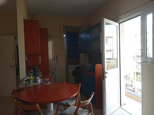 Appt Near Attika Riviera