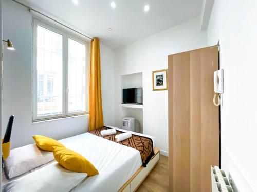 UrbanFlat 32 - Appartement de 2 étages en plein centre de Paris