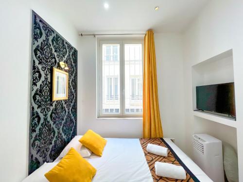 UrbanFlat 32 - Appartement de 2 étages en plein centre de Paris