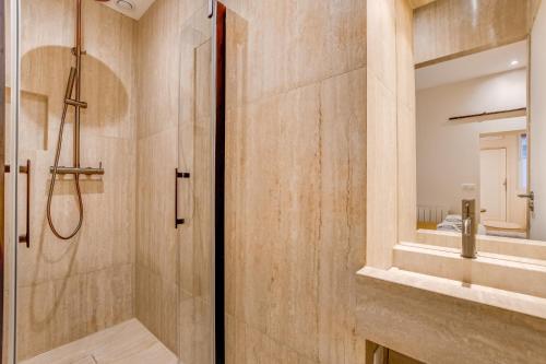 Pick A Flat's Apartment in Batignolles - Passage Cardinet