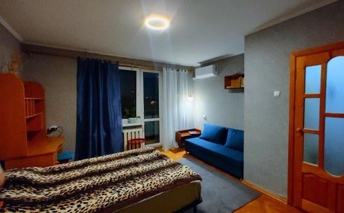 1BR Apartment, Riscani, Big Park, Cafés Nearby