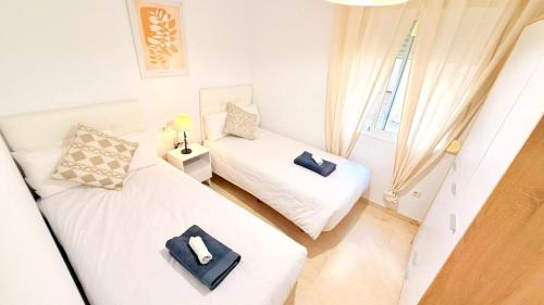 Room City Estepona M Mendez 2BR parking beach