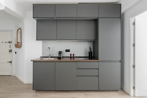 Elegante y amplio apartamento en zona tranquila