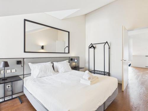 Stylish 1BR w/ Sofa Bed – Prime Cais do Sodré | By Airnest