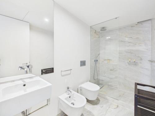 Stylish 1BR w/ Sofa Bed – Prime Cais do Sodré | By Airnest