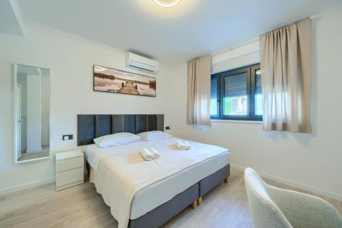 Highland Split Apartments - Unit 3 & 5